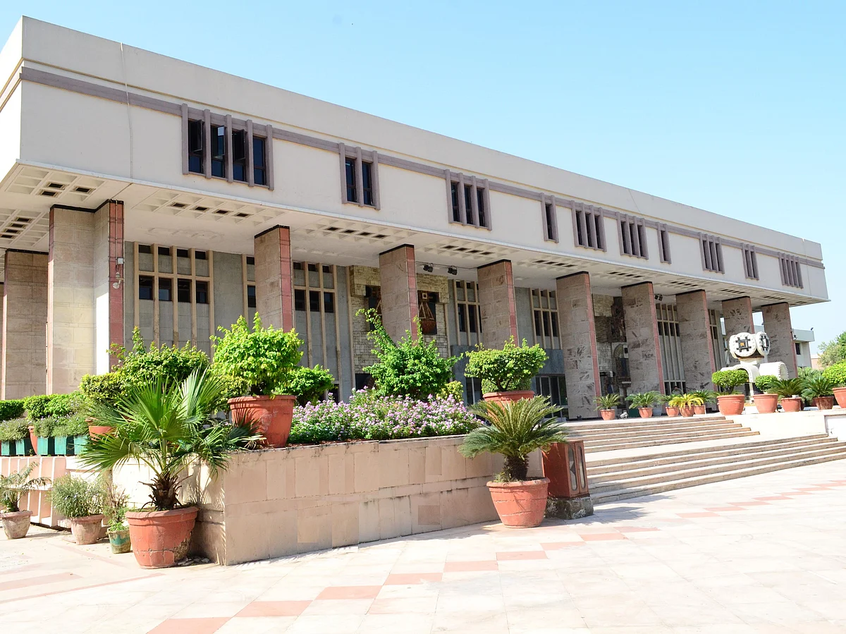`திருமண வாக்குறுதியை நம்பி ஓர் ஆணுடன் உடலுறவுகொண்டால்?'-டெல்லி உயர்நீதிமன்றத் தீர்ப்பு சொல்வது என்ன?