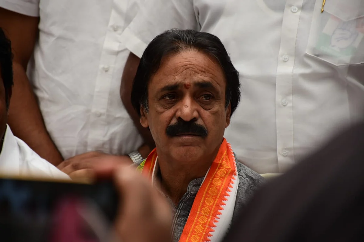 எம்.எல்.ஏ கணேஷ்