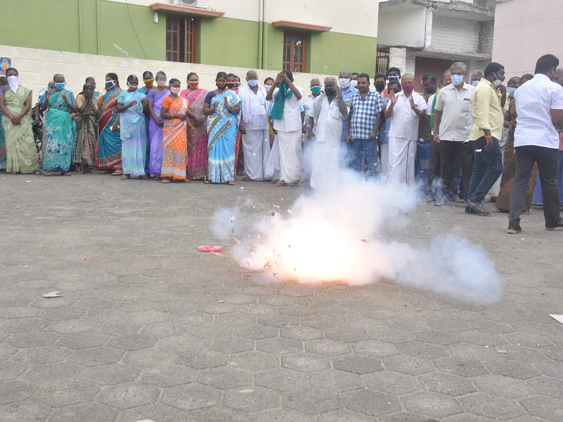 `மகிழ்ச்சியும், குழப்பமும்!' எட்டுவழிச் சாலை தீர்ப்பு குறித்து விவசாயிகள் சொல்வது என்ன?
