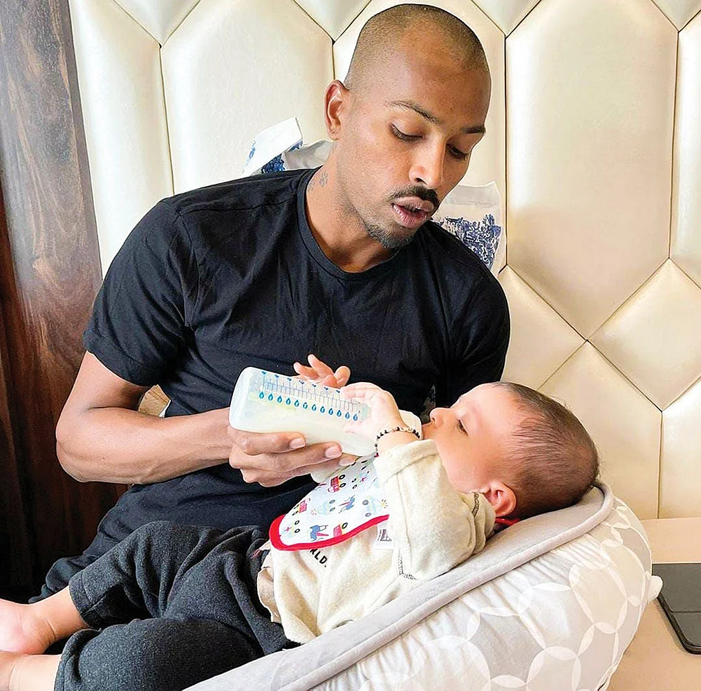 Hardik Pandya - இவ்ளோ கஷ்டமா..!