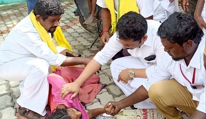 முதலுதவி செய்த டாக்டர் சரவணன்