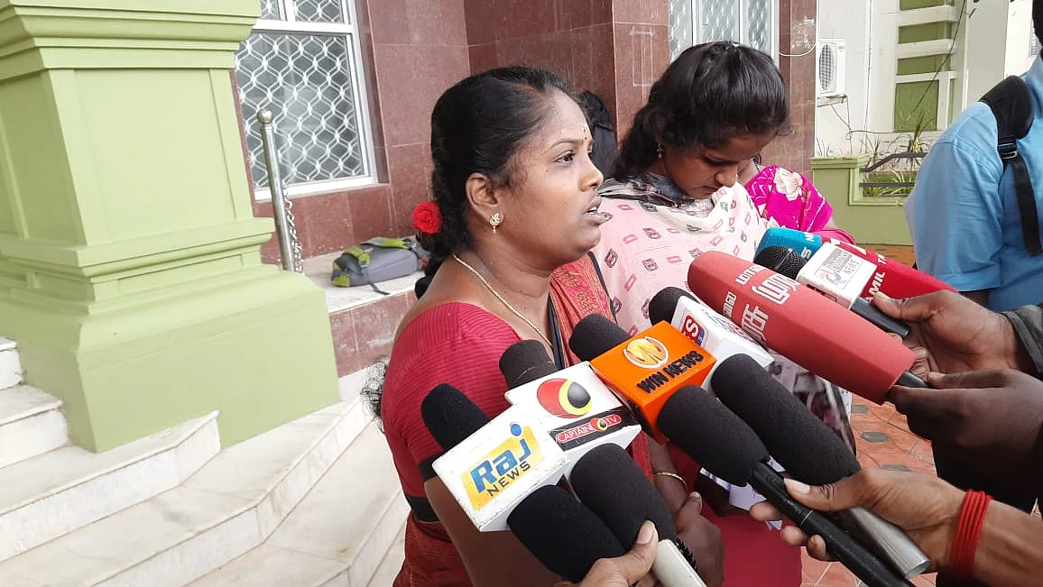 பேட்டியளிக்கும் செல்வராணி