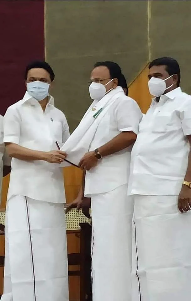 திமுக-வின் `ஸ்லீப்பர் செல்கள்’ திட்டம் முதல்`அம்மா மினி கிளினிக்’ மெகா குளறுபடிவரை கழுகார் அப்டேட்ஸ்