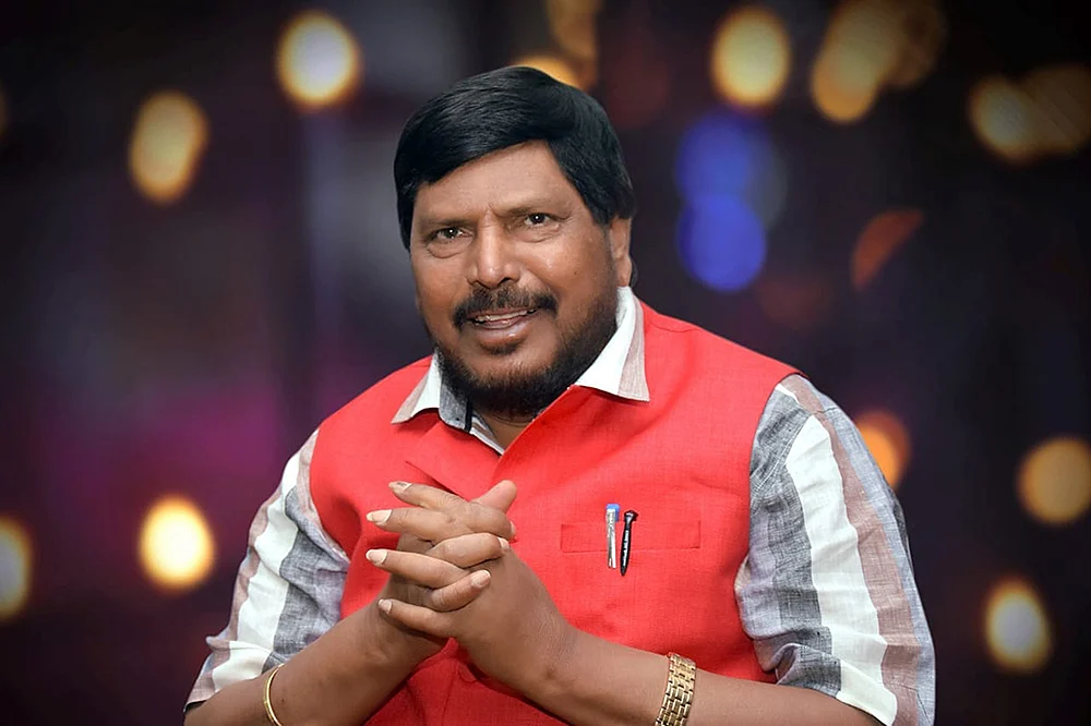 ராம்தாஸ் அத்வாலே