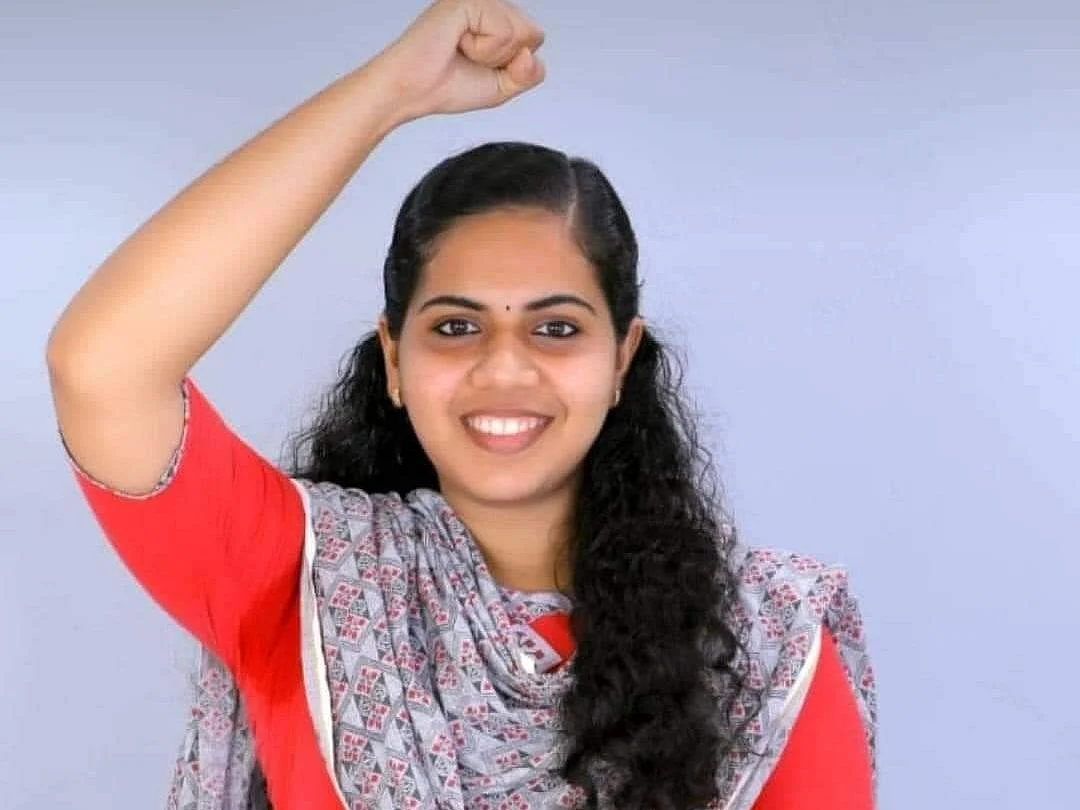 `நாட்டின் இளம் வயது மேயர்!’ - திருவனந்தபுரம் மாநகராட்சியில் பதவியேற்கும் 21 வயது கல்லூரி மாணவி