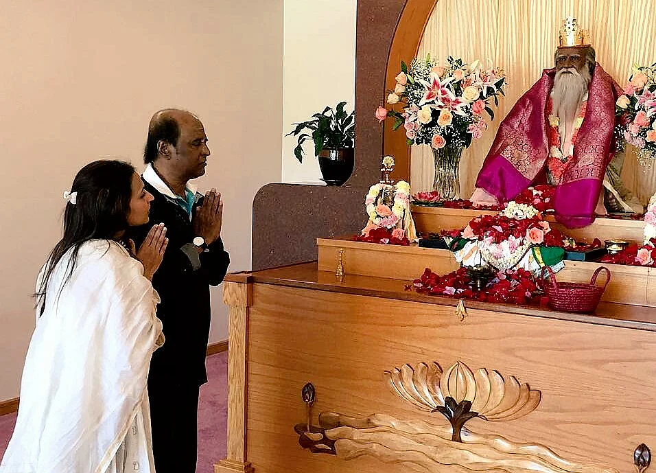 அமெரிக்காவில் மாற்று அறுவை சிகிச்சைக்குப்பிறகு...