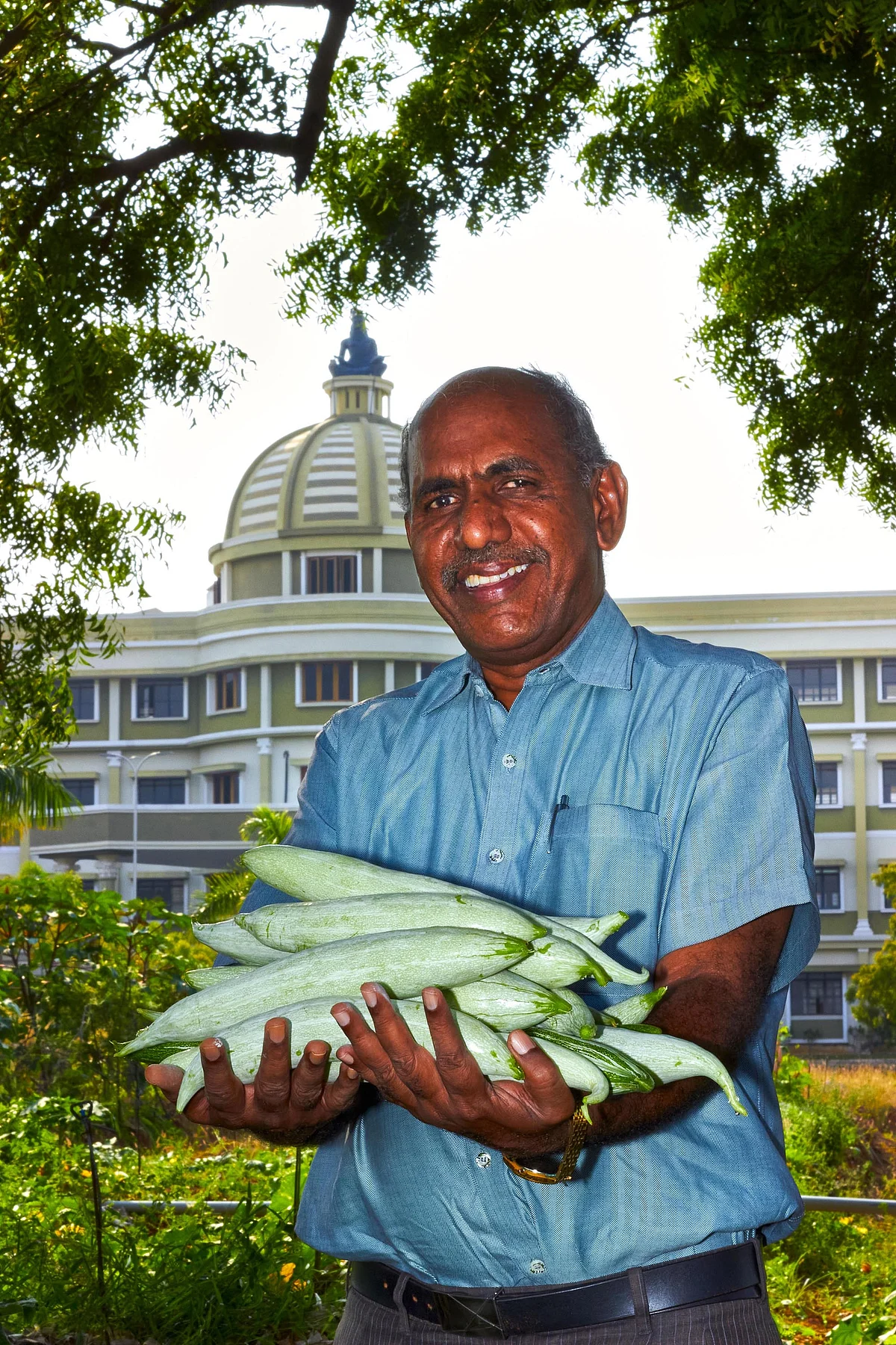 காய்கறியோடு செங்குட்டுவன்