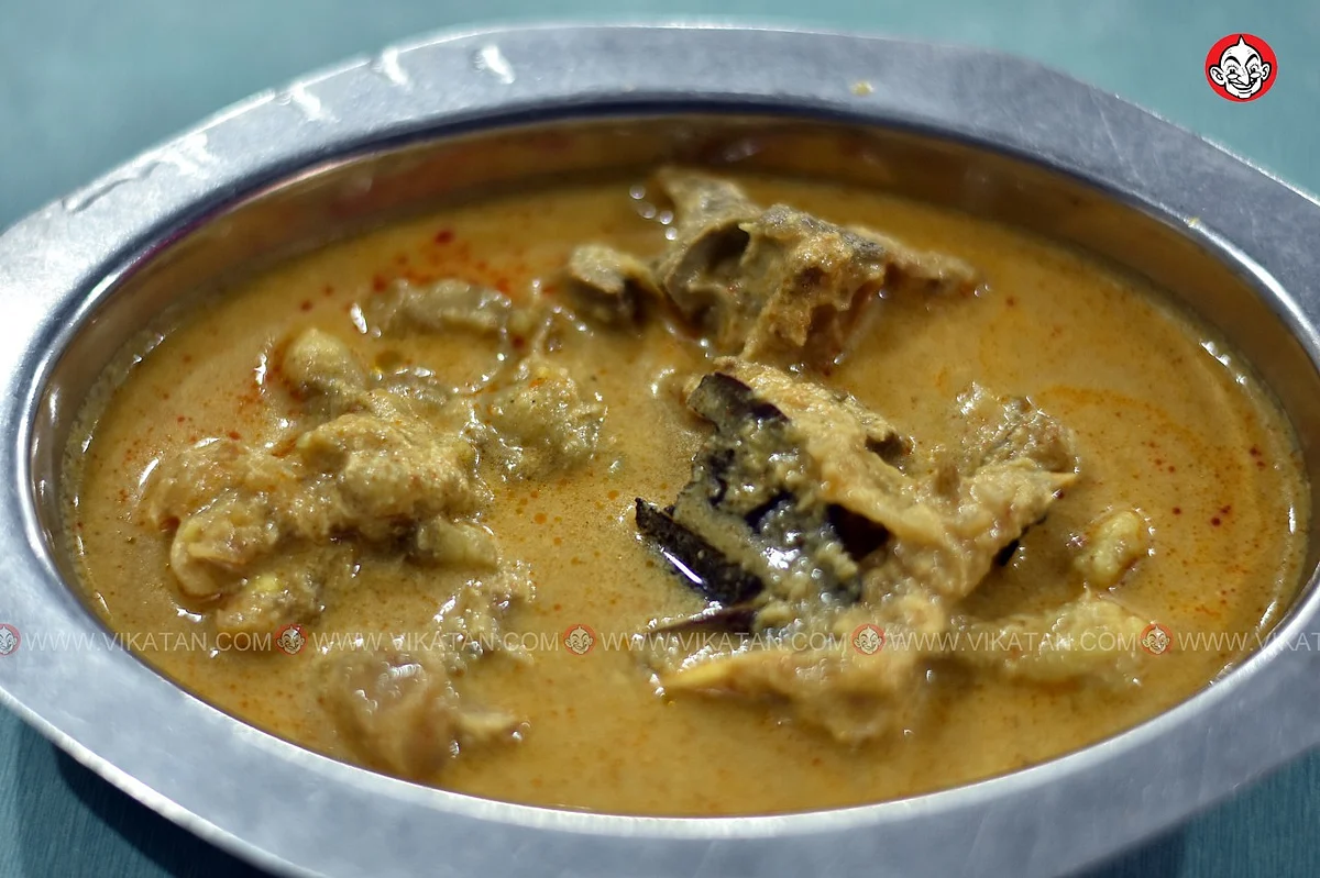 எலும்புக் குழம்பு
