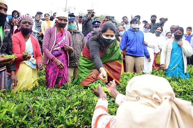 கனிமொழி