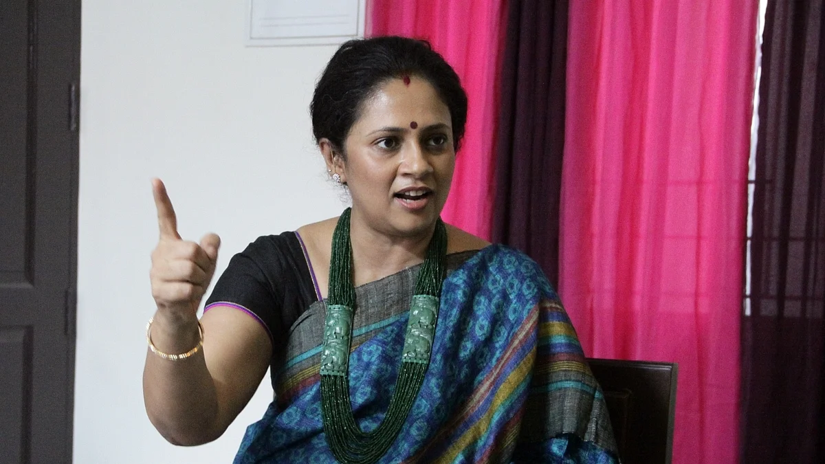 லட்சுமி ராமகிருஷ்ணன்