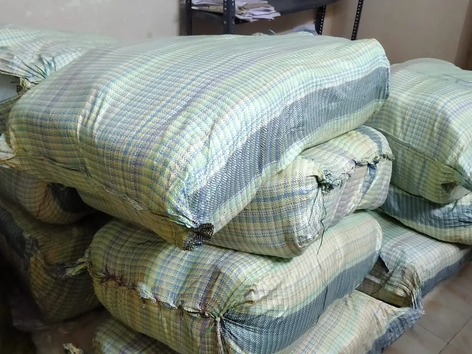 `ஒரே வாரத்தில் சிக்கிய 420 கிலோ கஞ்சா; தி.மு.க பிரமுகர் உட்பட 19 பேர் கைது!’ - அதிரடிகாட்டிய போலீஸ்