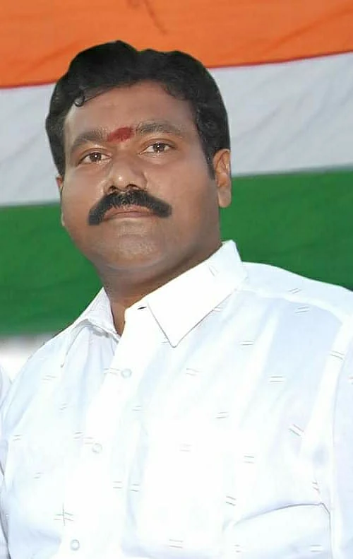 தங்கவேல்