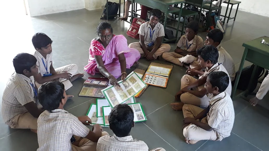 மாணவர்களுக்கு கற்றல் கற்பித்தல் பயிற்சி
