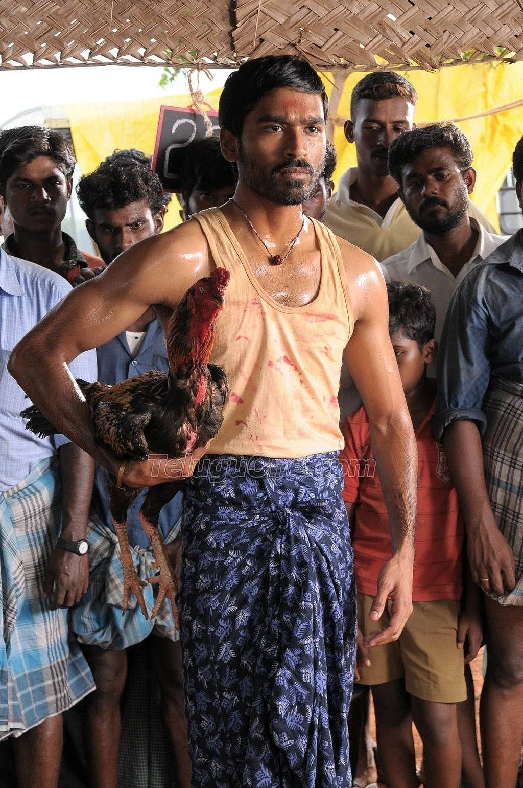 ஆடுகளம்