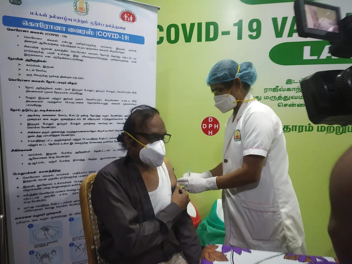 Dr.Ravindranath vaccinated