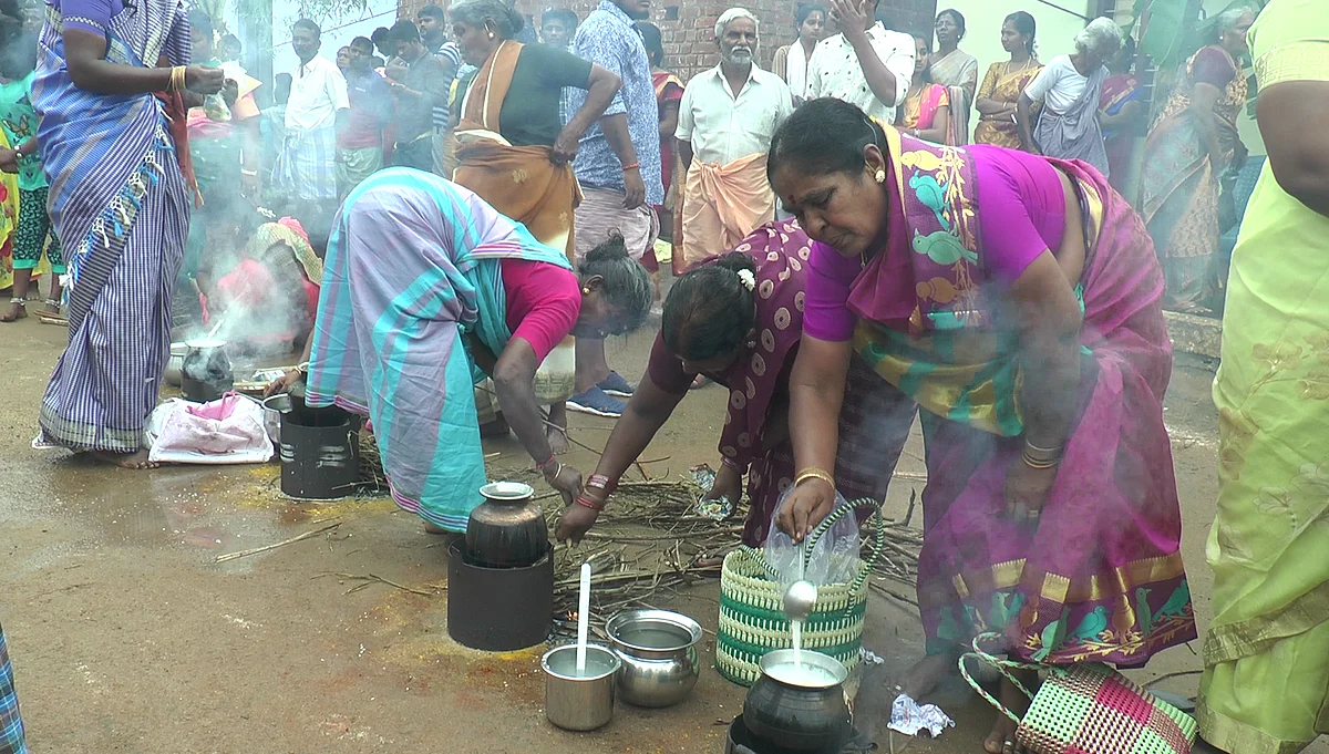 பொங்கல் வைக்கும் பாலார்பட்டி மக்கள்