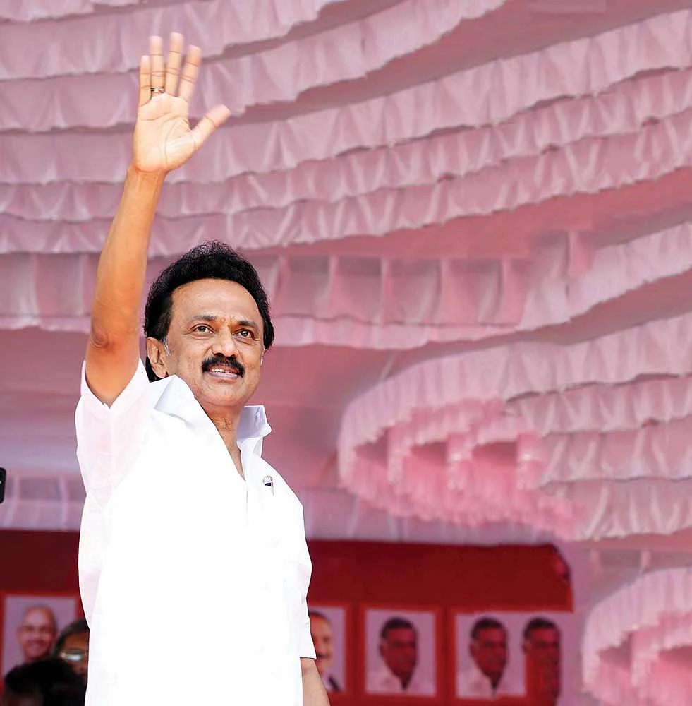மிஸ்டர் கழுகு: அமைச்சர்விடும் தூது... அசராத அறிவாலயம்!