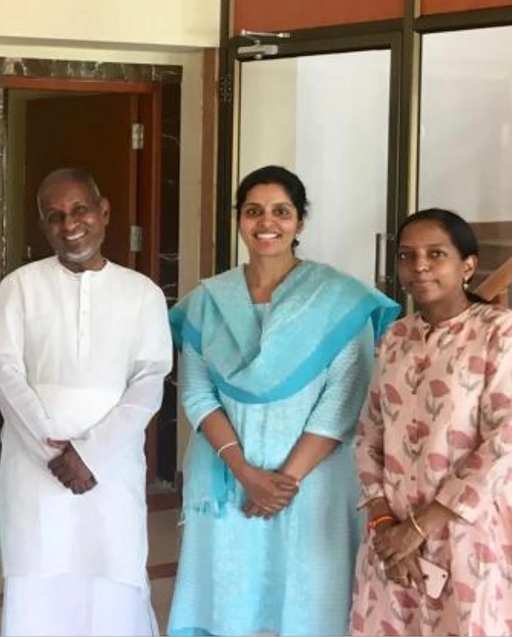 இளையராஜா, பவதாரணியுடன் பிருந்தா...