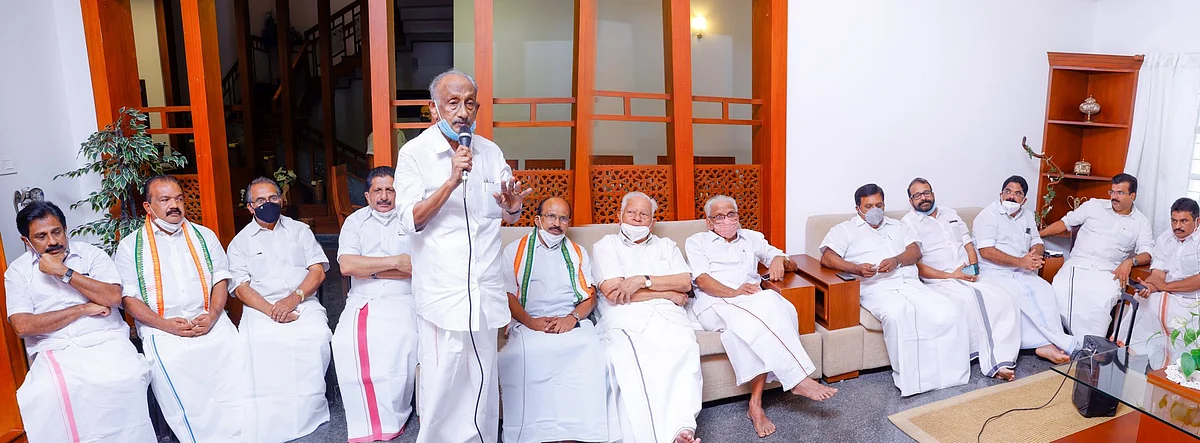 காங்கிரஸ் நிகழ்ச்சியில் பேசும் கே.சி.ஜோசப் எம்.எல்.ஏ