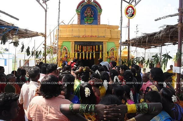 திருநங்கைகள் கட்டிய அம்மன் கோயில்