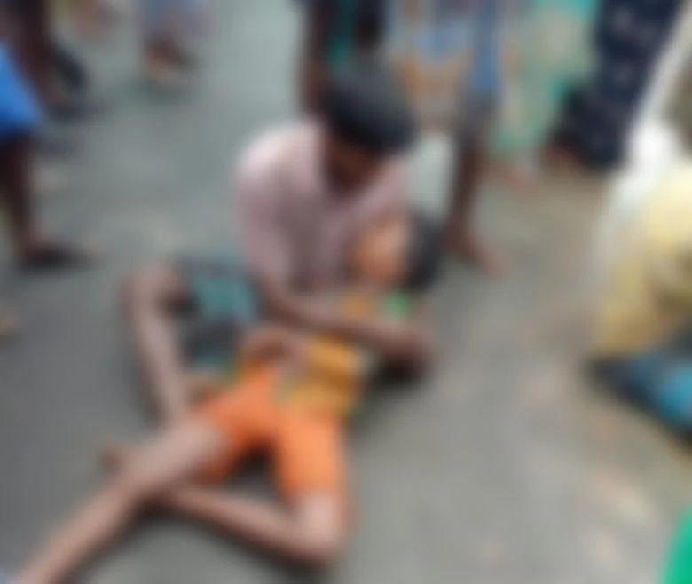 மின்சாரம் தாக்கி உயிரிழந்த சிறுவன்