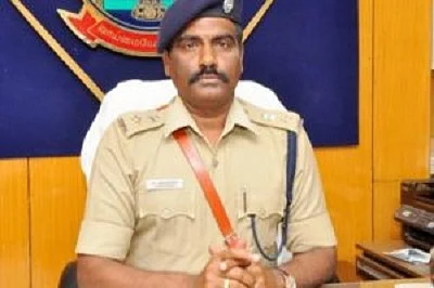 காவல்துறை கண்காணிப்பாளர் மணிவண்ணன்