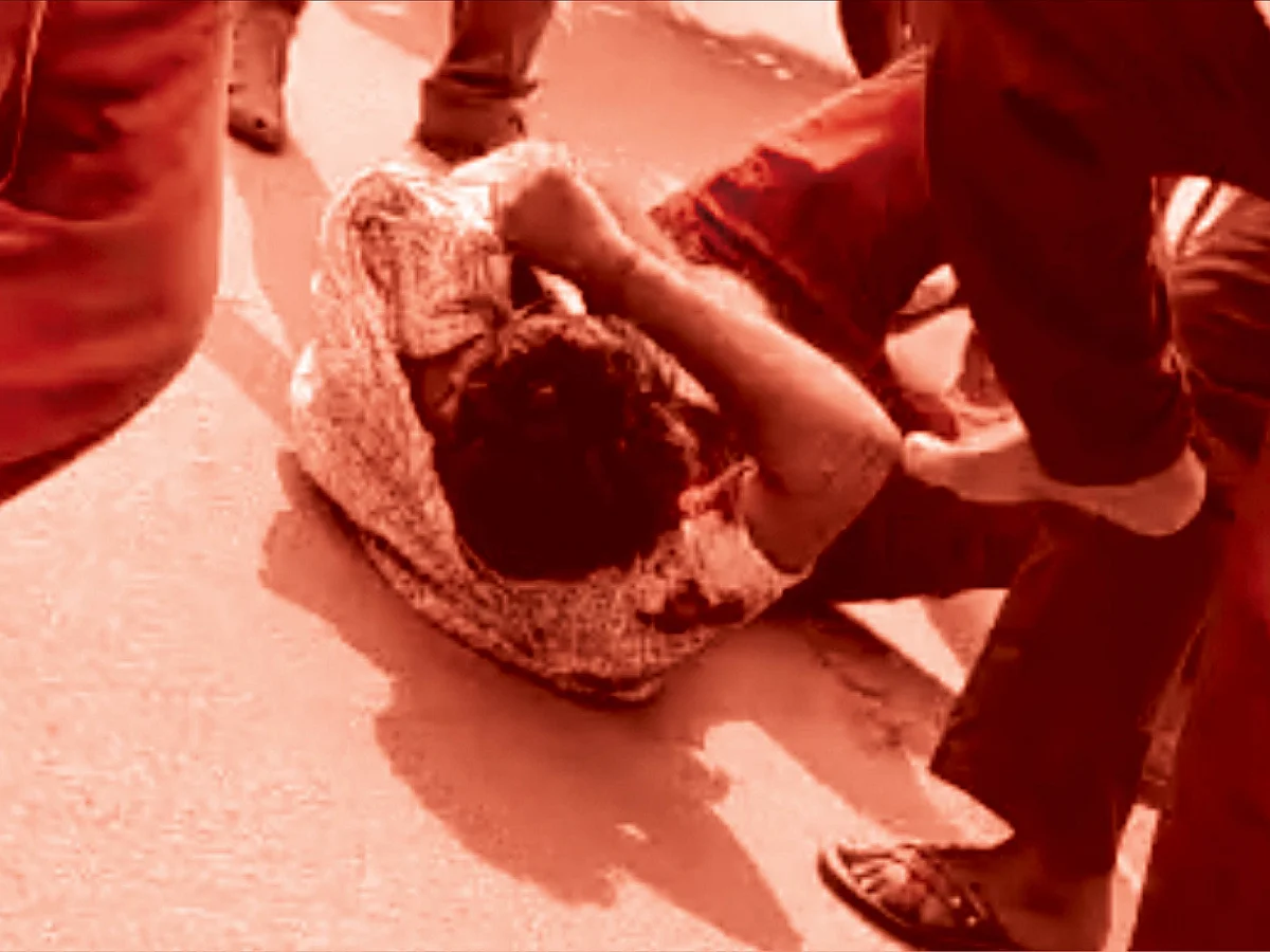 அவ நல்லவம்மா! - கட்டுனா ஹரிஹரனைத்தான் கட்டுவேன்! - நாயை அடிக்கிற மாதிரி அடிச்சுக் கொன்னுட்டாங்க!