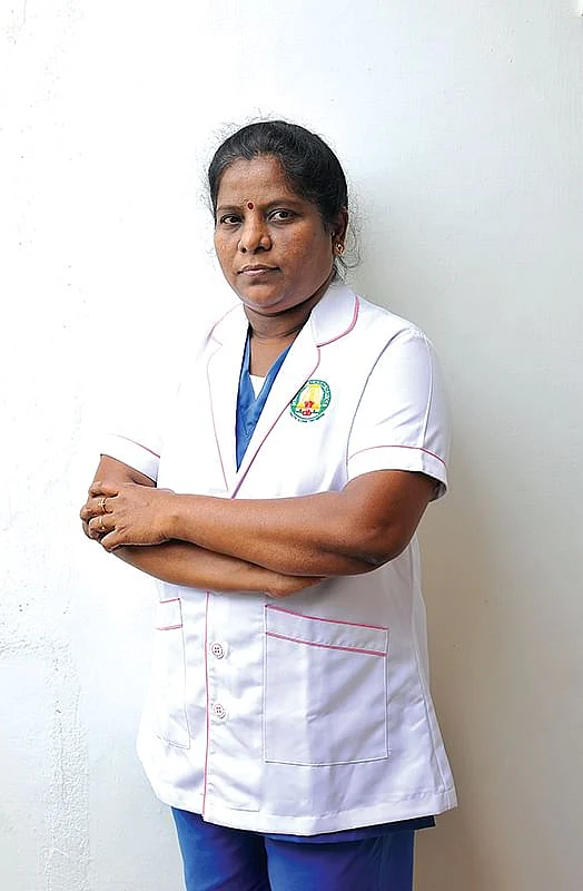 செவிலியர் செந்தில்குமாரி