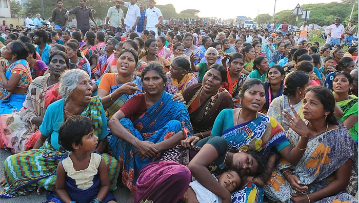 மீண்டும் கடலில் மீனவர் ரத்தம்!
