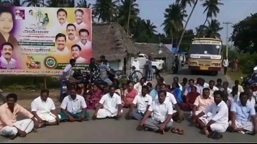தி.மு.க போராட்டம்
