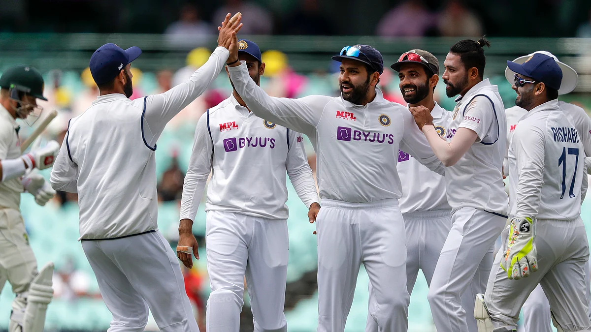 #AUSvIND