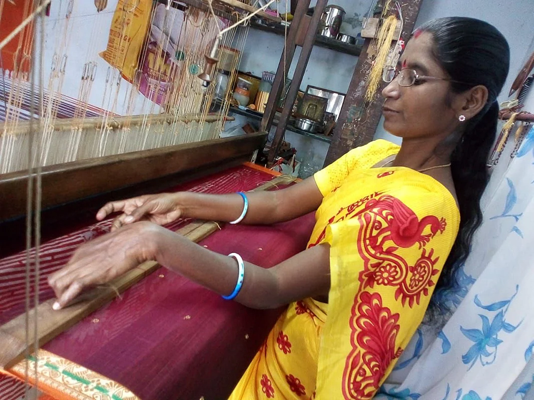 2K kids: வேலை, பிரேக், ஓவர்டைம்... ‘தறி’ துர்காவின் ‘வொர்க் ஃப்ரம் ஹோம்’ அனுபவங்கள்!
