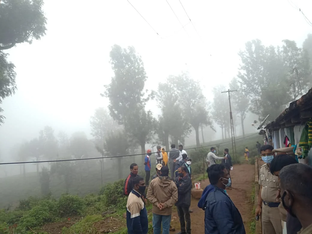 நீலகிரி: தண்ணீர் தொட்டிக்குள் மகள்; மகனுக்கு விஷம்! - அடுத்தடுத்து கிடந்த 4 உடல்கள்