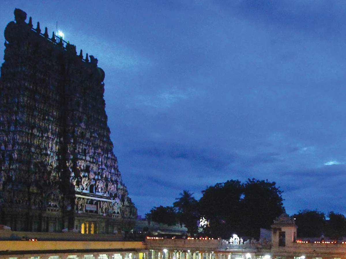 ஆன்மாக்களைக் குளிர்விக்கும் அண்ணாமலை தீர்த்தவாரி!