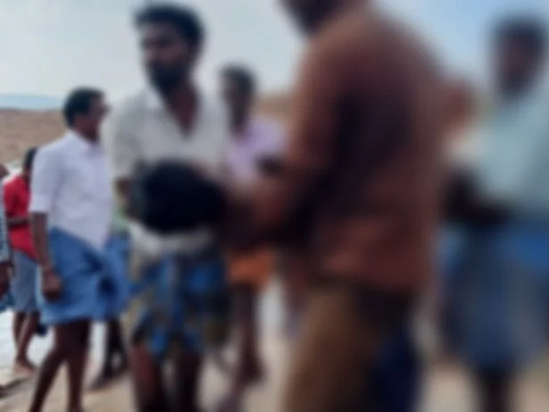 சடலமாக மீட்கப்பட்ட சிறுவர்கள்