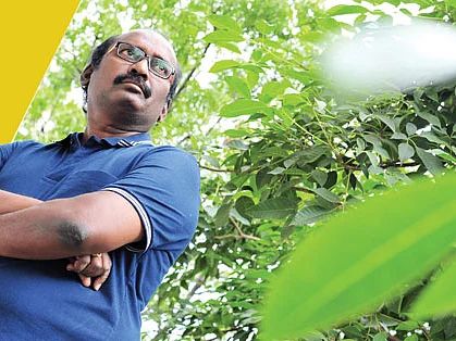 சினிமா விகடன் : “வடிவேலு இன்னொரு கமல்ஹாசன்!”