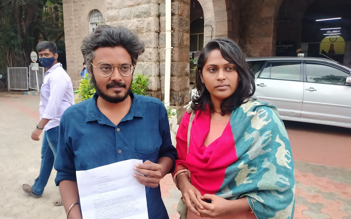 அலங்காநல்லூர் வாடிவாசலில் தமிழ் மரபுவழித் திருமணம்! - ஆட்சியரிடம் அனுமதி கோரிய ஜோடி