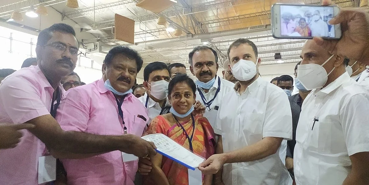 தொழில் அமைப்பினராடு ராகுல் காந்தி