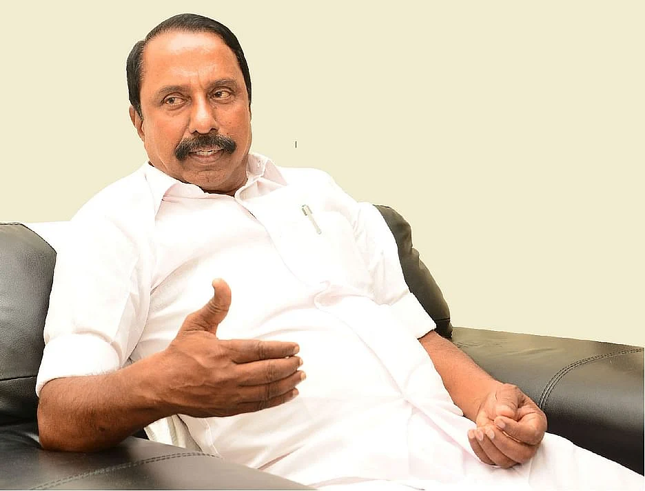 கல்வி அமைச்சர்