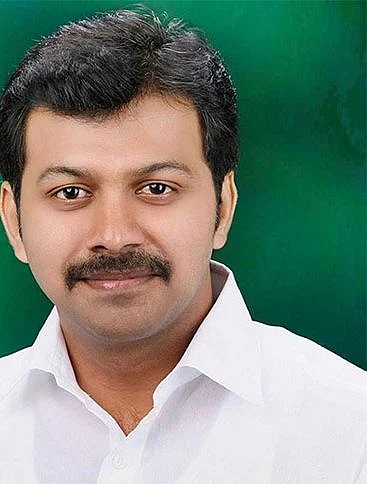 எம்.எல்.ஏ பரமசிவம்
