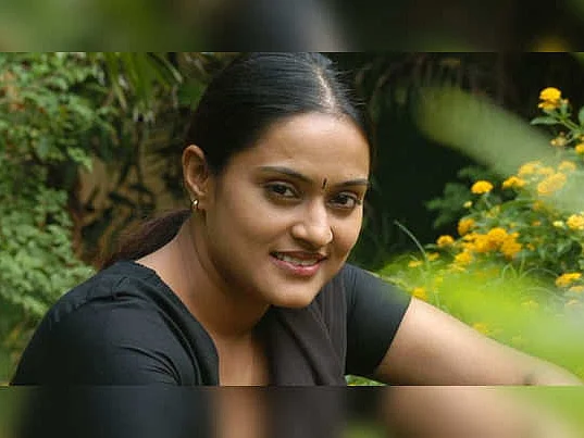 வினோதினி
