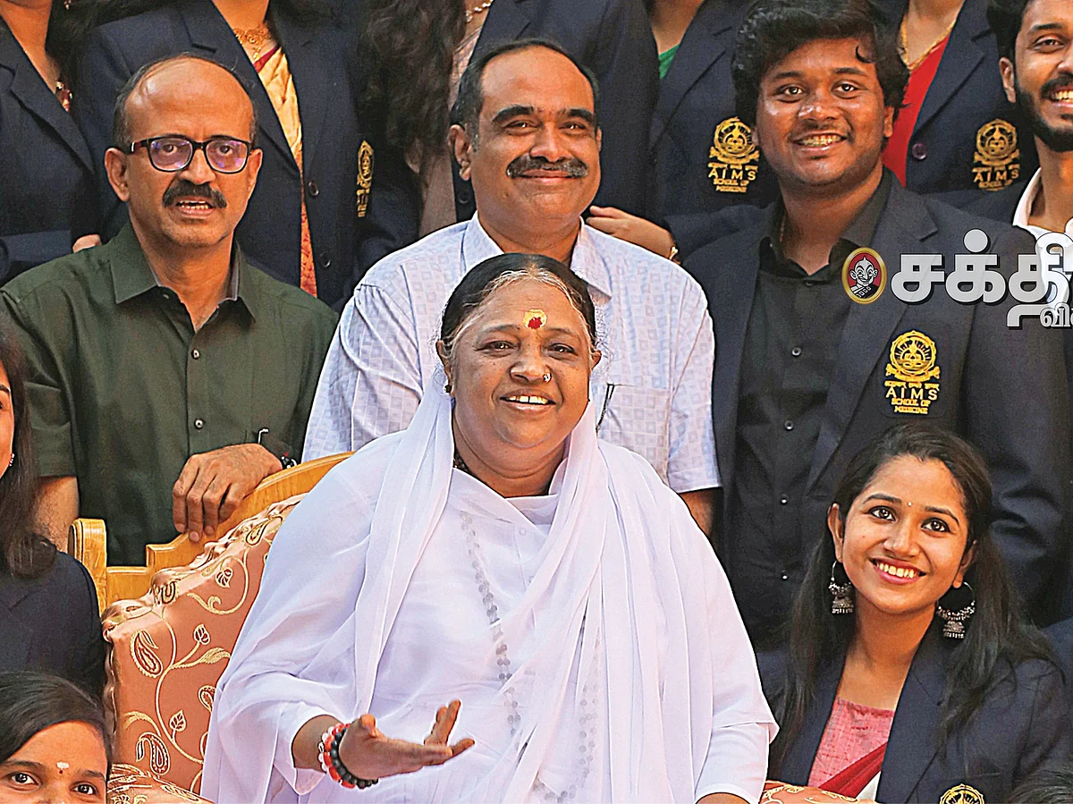 ஆறு மனமே ஆறு! - 18 - ஸ்ரீமாதா அமிர்தானந்தமயி