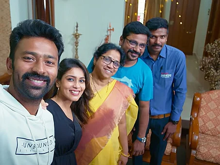 ஏசியன் பெயிண்ட்ஸ் சேஃப் பெயிண்டிங் சர்வீஸ்