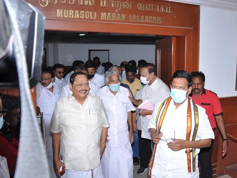 தொகுதிப் பங்கீட்டில் இழுபறி..! உடைகிறதா தி.மு.க - காங்கிரஸ் கூட்டணி..?