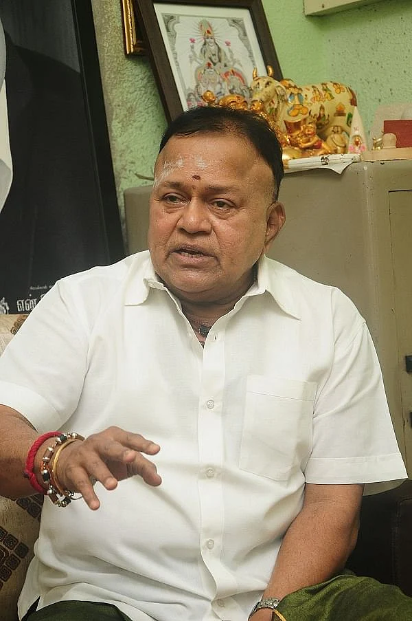 ராதாரவி