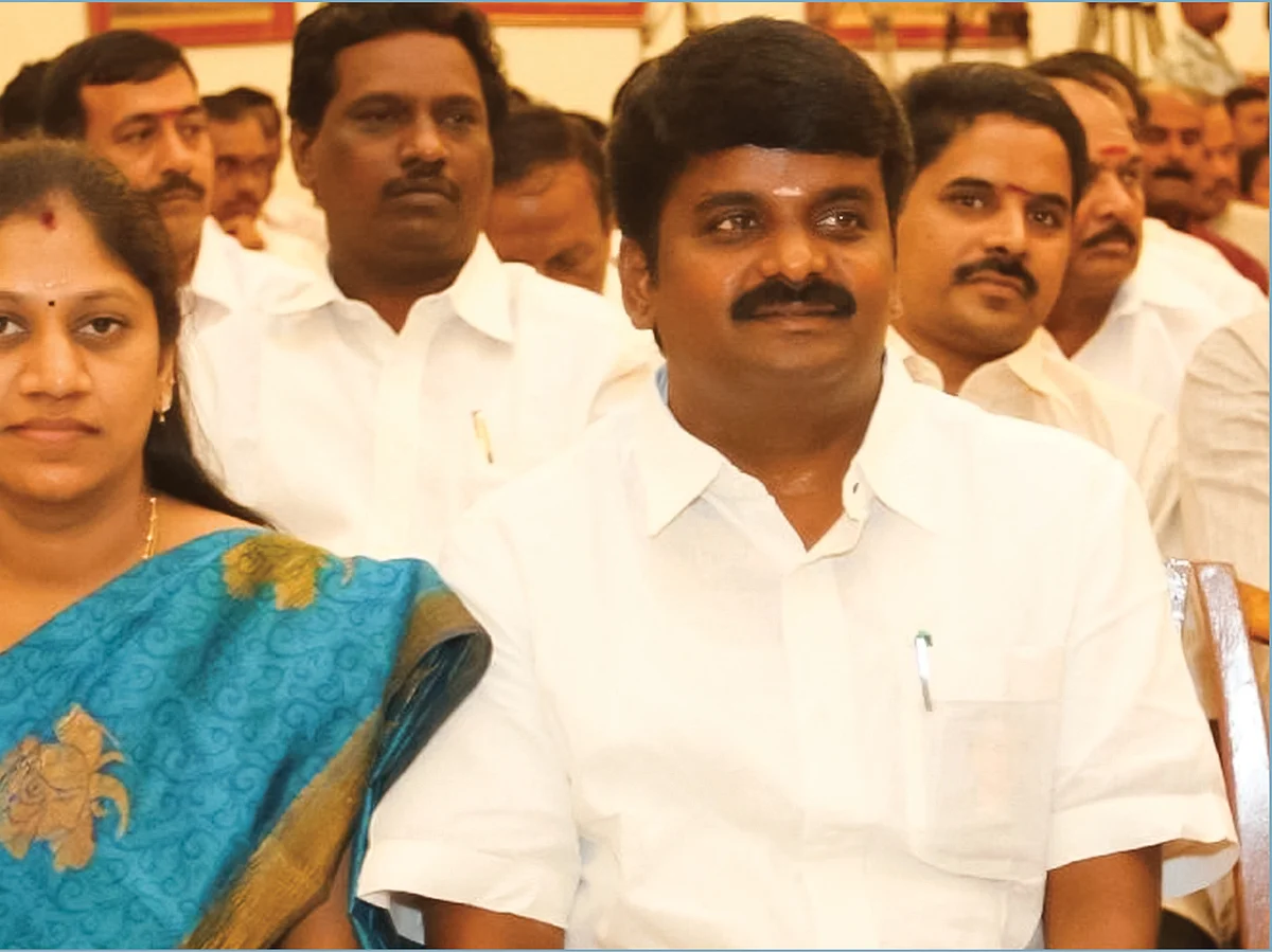 மந்திரி தந்திரி: சி.விஜயபாஸ்கர்