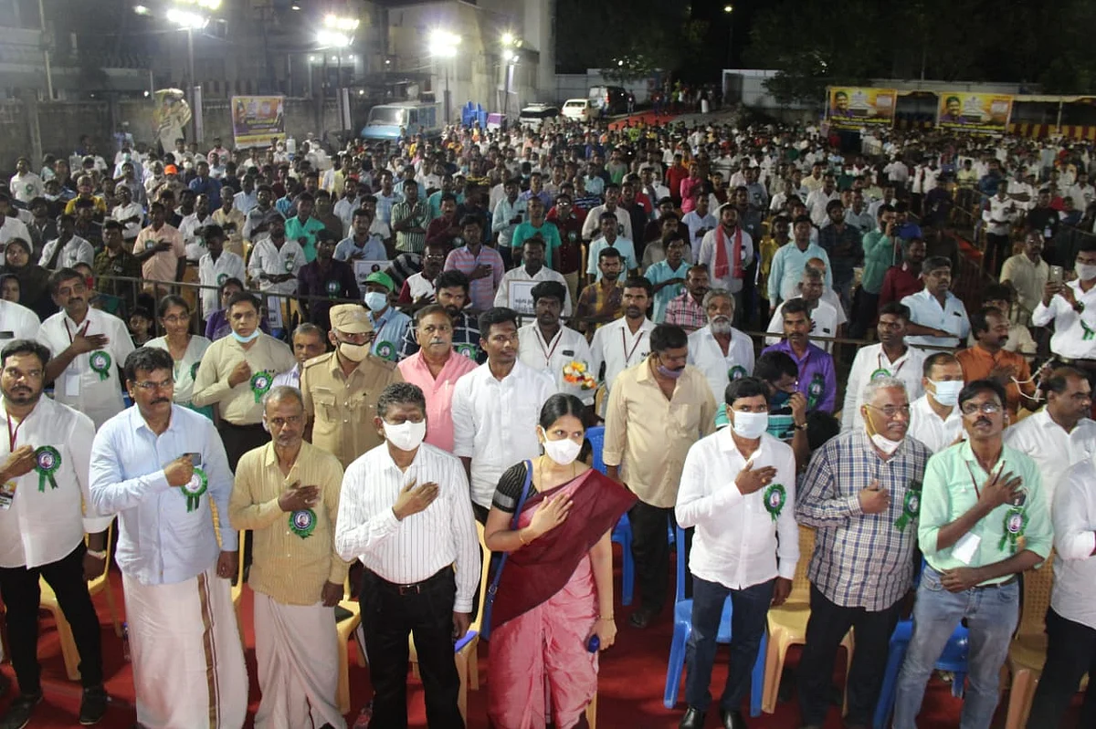 'அரசியல் களம் காண்பதை நான் ஆமோதிக்கிறேன்': முன்னாள் ஐ.ஏ.எஸ். அதிகாரி சகாயம்