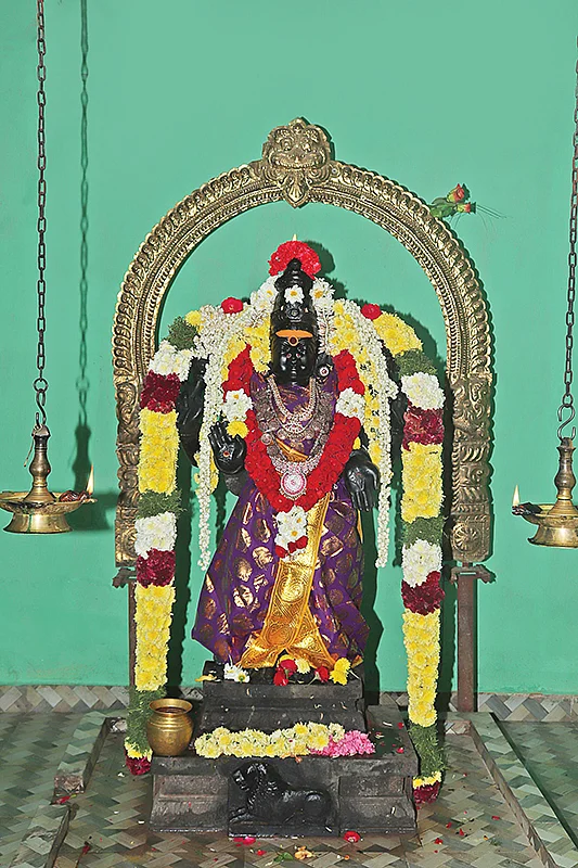 மரகதாம்பிகை