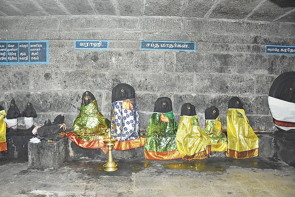 ஸ்ரீவராஹி, ஸ்ரீசம்த மாதர்கள்