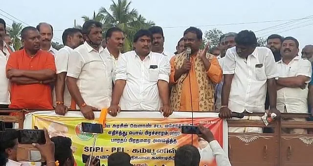 பா.ஜ.க கூட்டத்தில் கல்யாணராமன்
